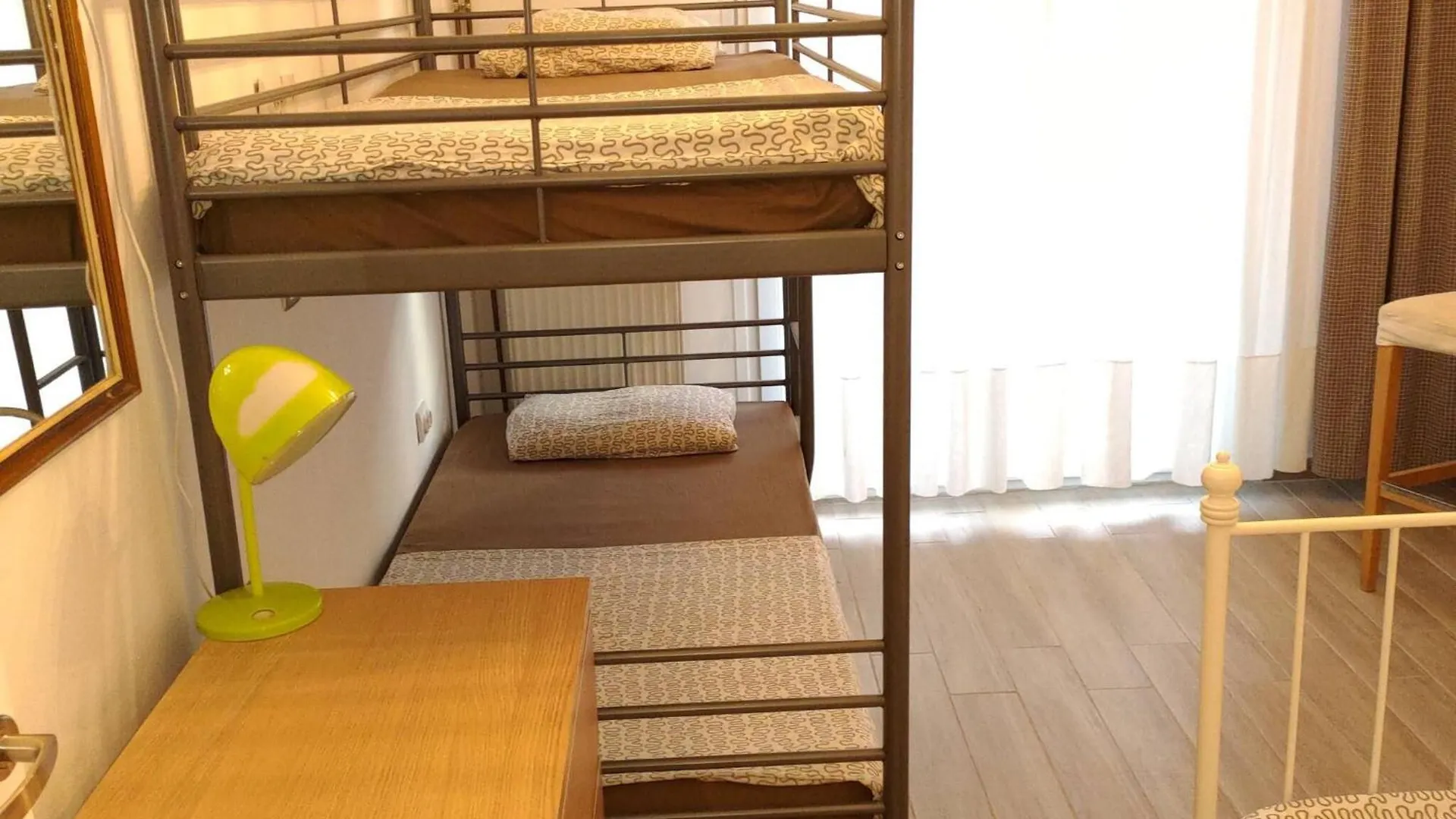 Promenade Apartment With Sea View Yr2 Thessaloníki